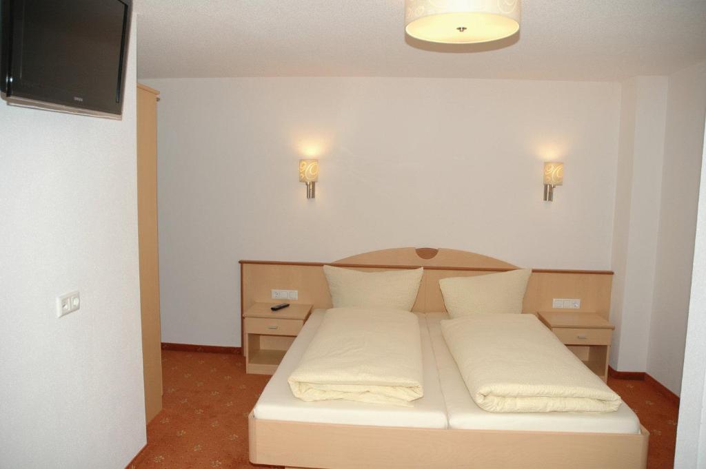 Appartementhaus Zum Zegger Neustift im Stubaital Room photo
